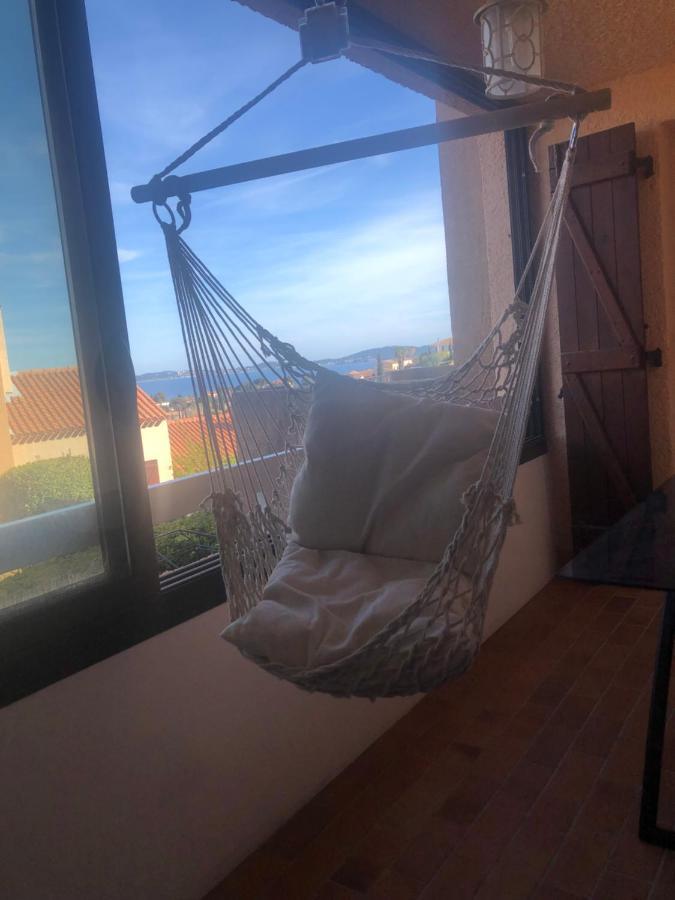 Appartement 4 Personnes Vue Mer Carqueiranne Exterior foto